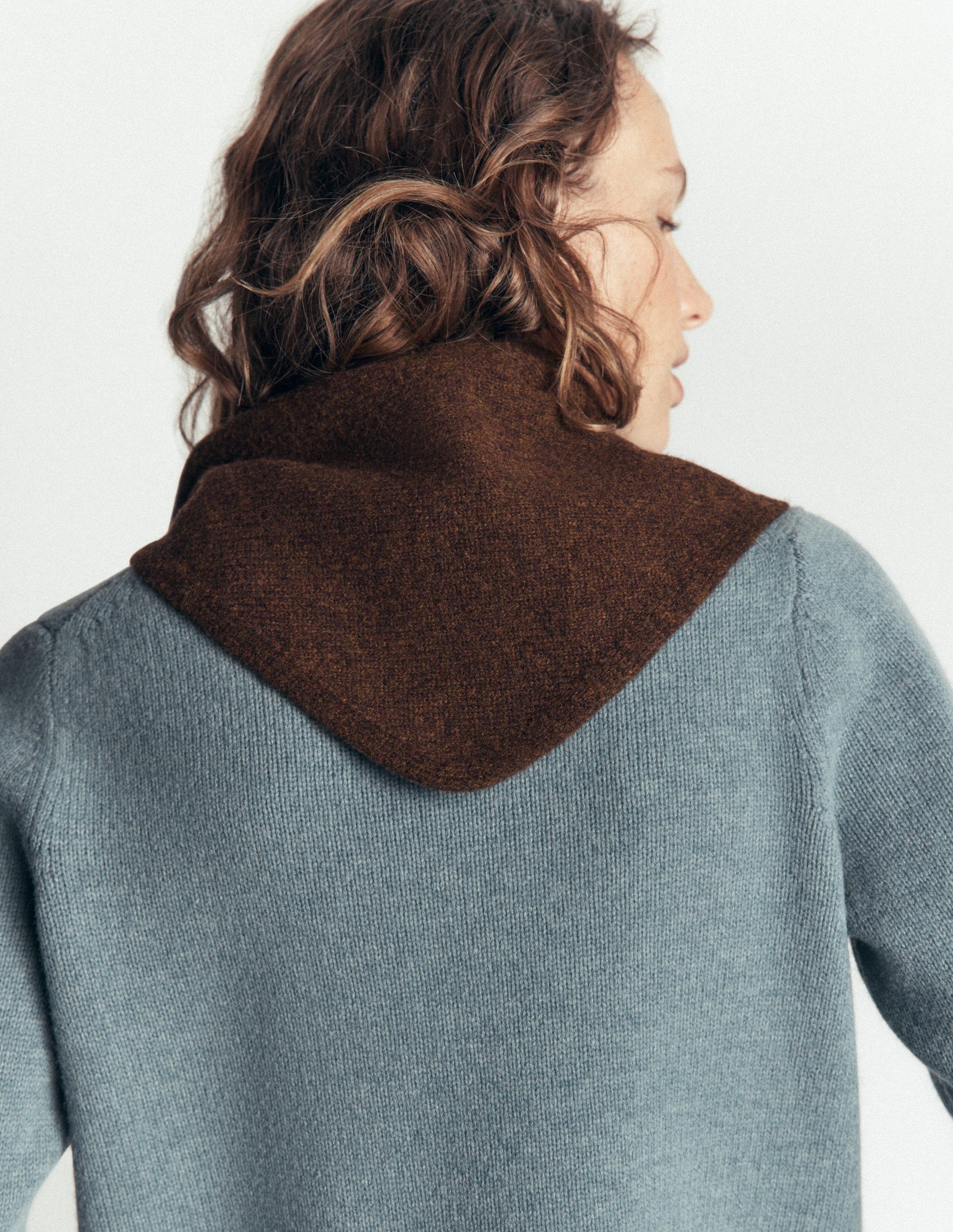 Merino Knitted Neckerchief-Stag-3