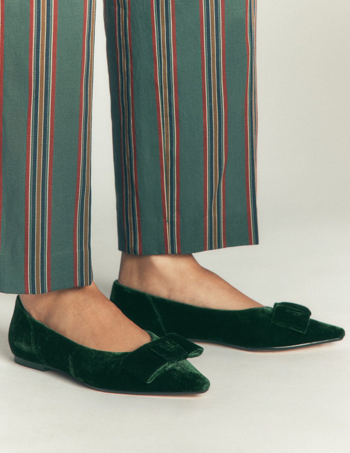 Nigella Bow Pointed Flats-Midnight Emerald-2