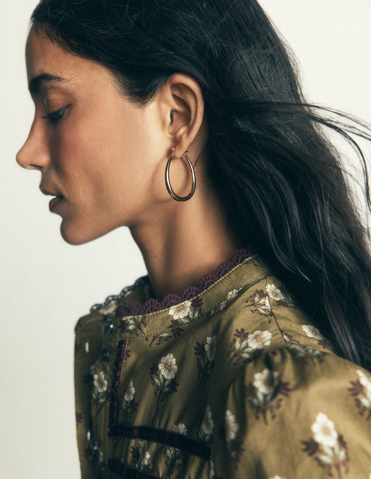 Small Metal Hoops-Gold - Image 2
