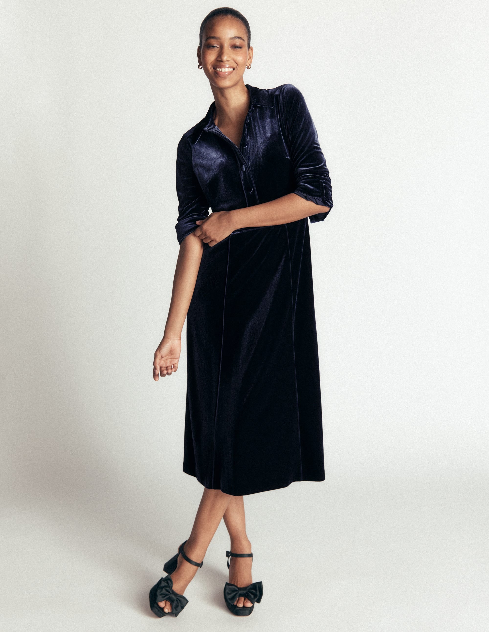 Etta Piping Velvet Dress-Navy - Image 4