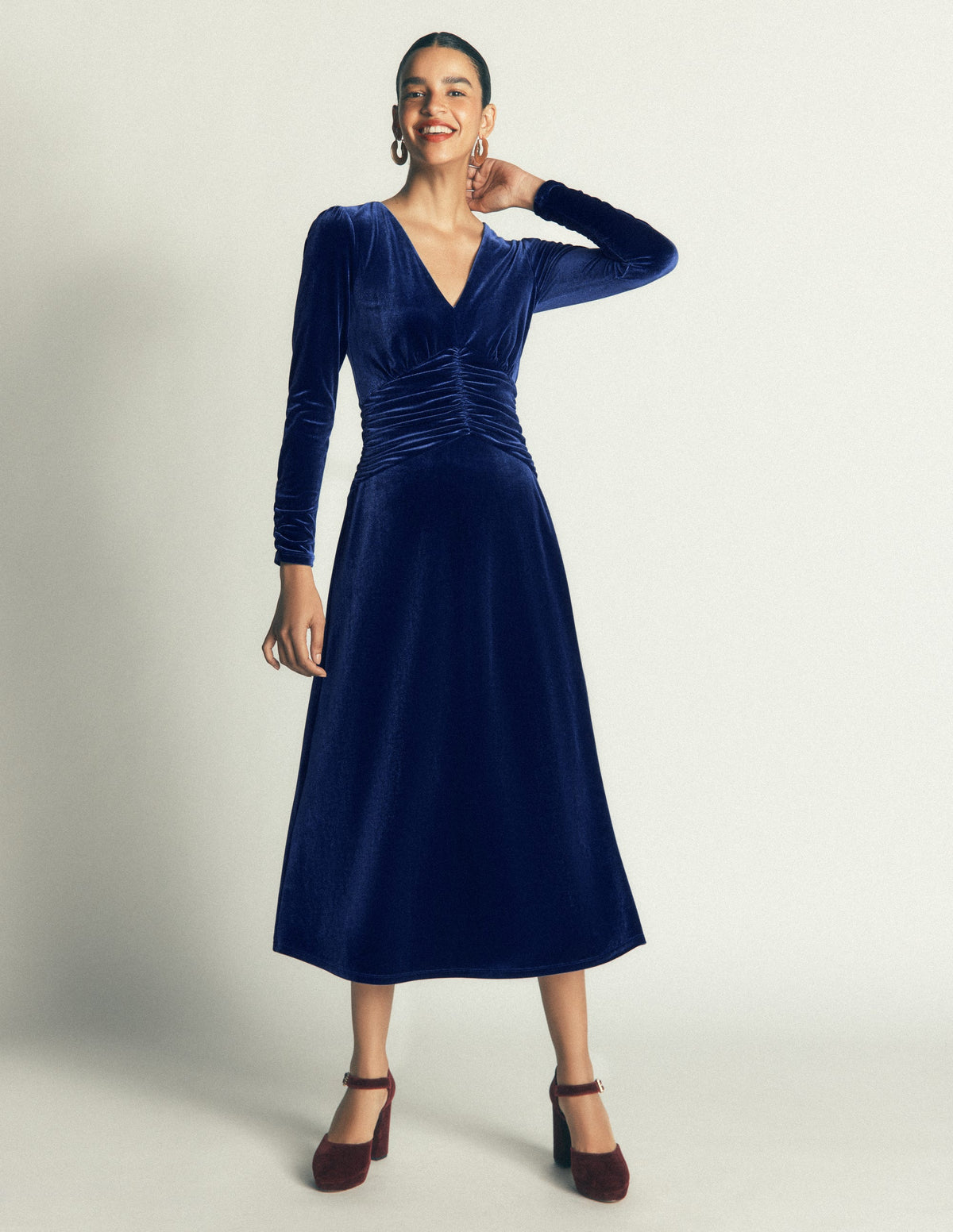 Mya Ruched Velvet Midi Dress-Sapphire Blue - Image 4