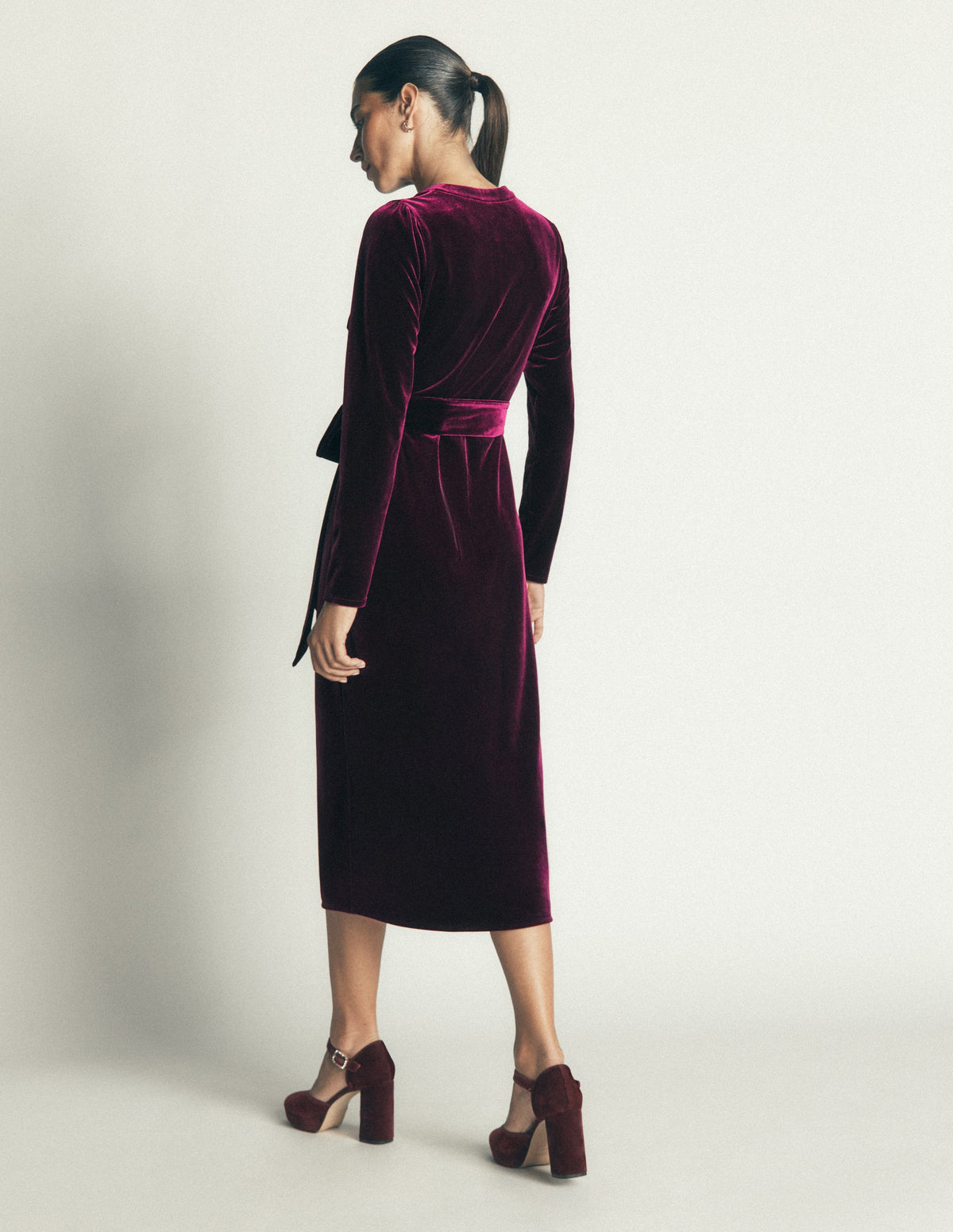 Honor Column Velvet Midi Dress-Port Royal-3