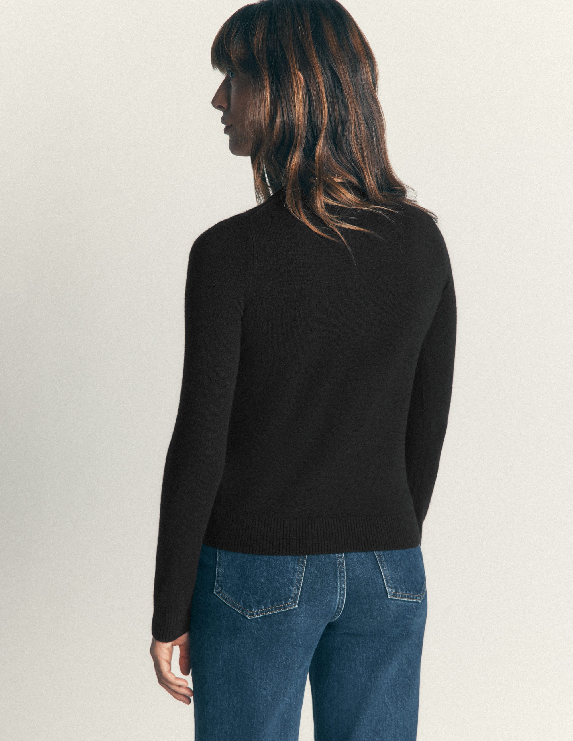 Elsie Cashmere Crew Sweater-Black - Image 3