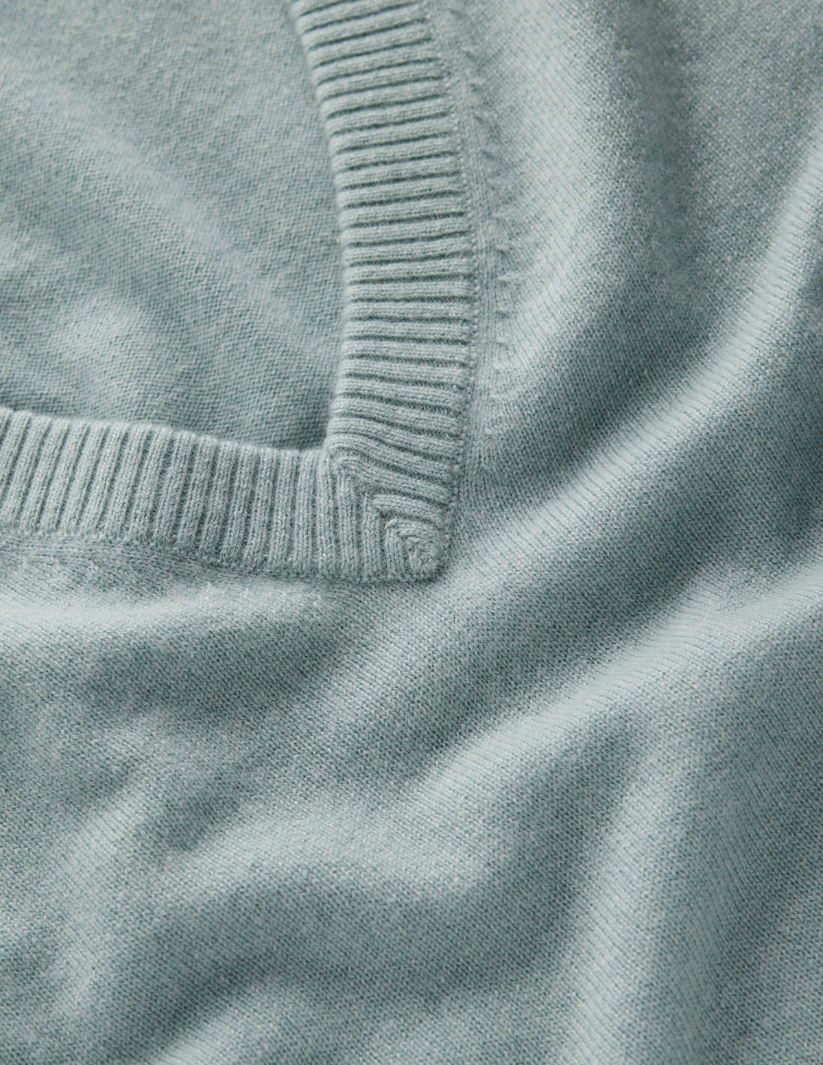 Elsie Cashmere V Neck Sweater-Clear Sky-6