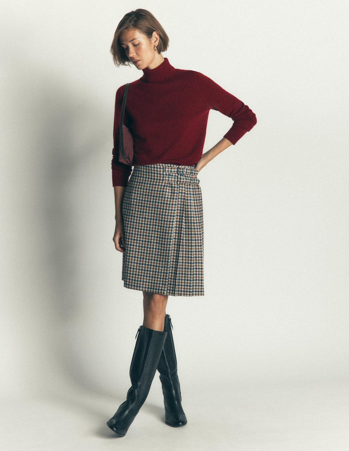 Elsie Cashmere Roll Neck-Deep Burgundy - Image 4