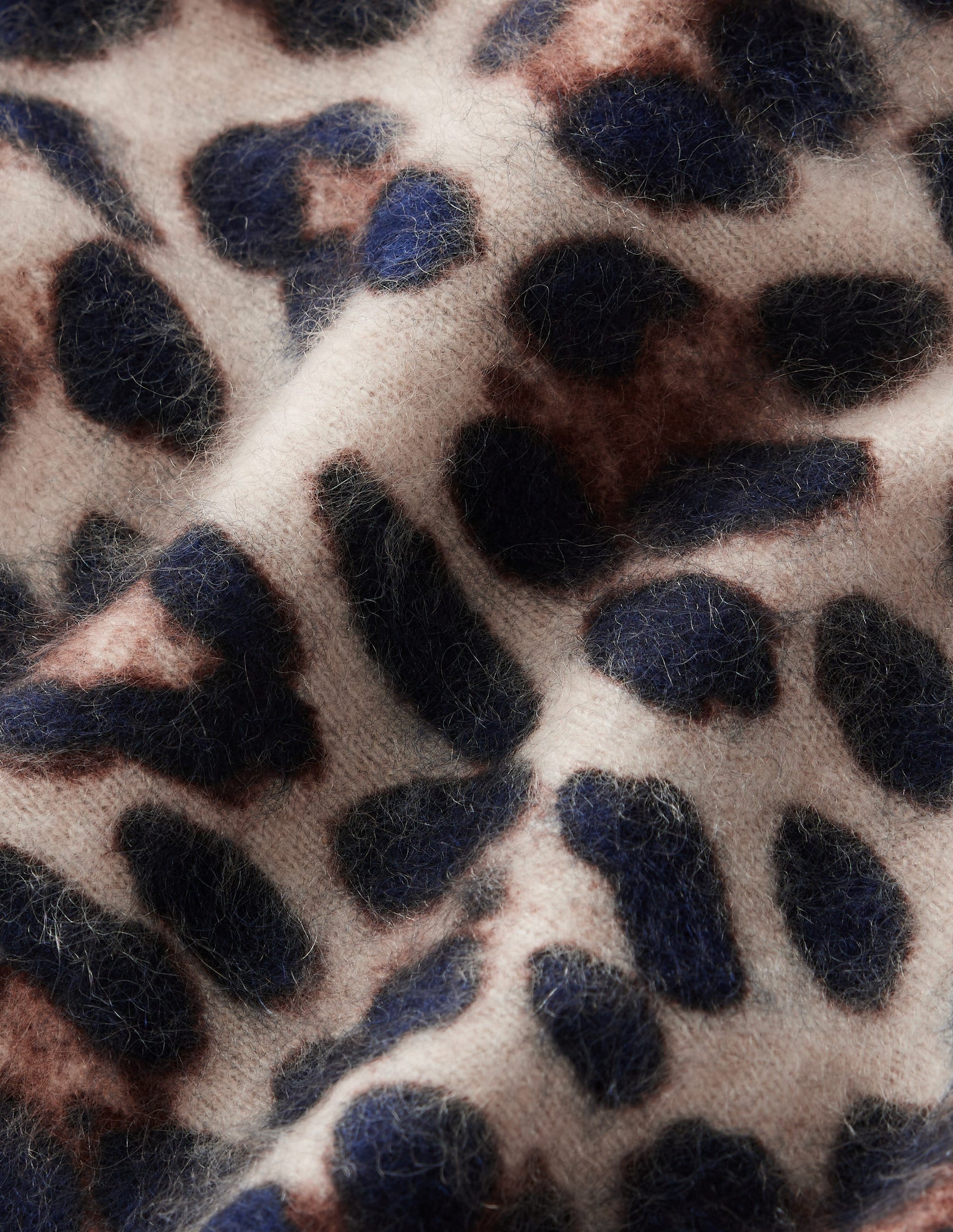 Kat Brushed Cashmere T-shirt-Camel, Leopard-8