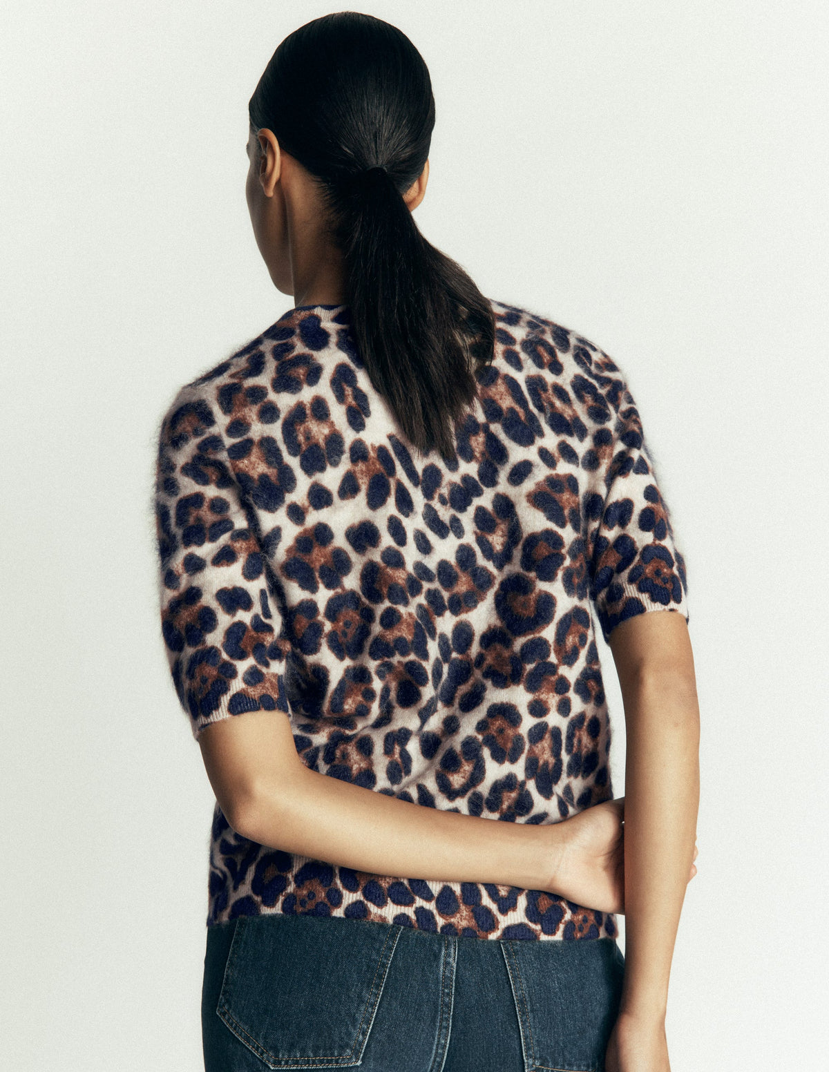 Kat Brushed Cashmere T-shirt-Camel, Leopard - Image 3