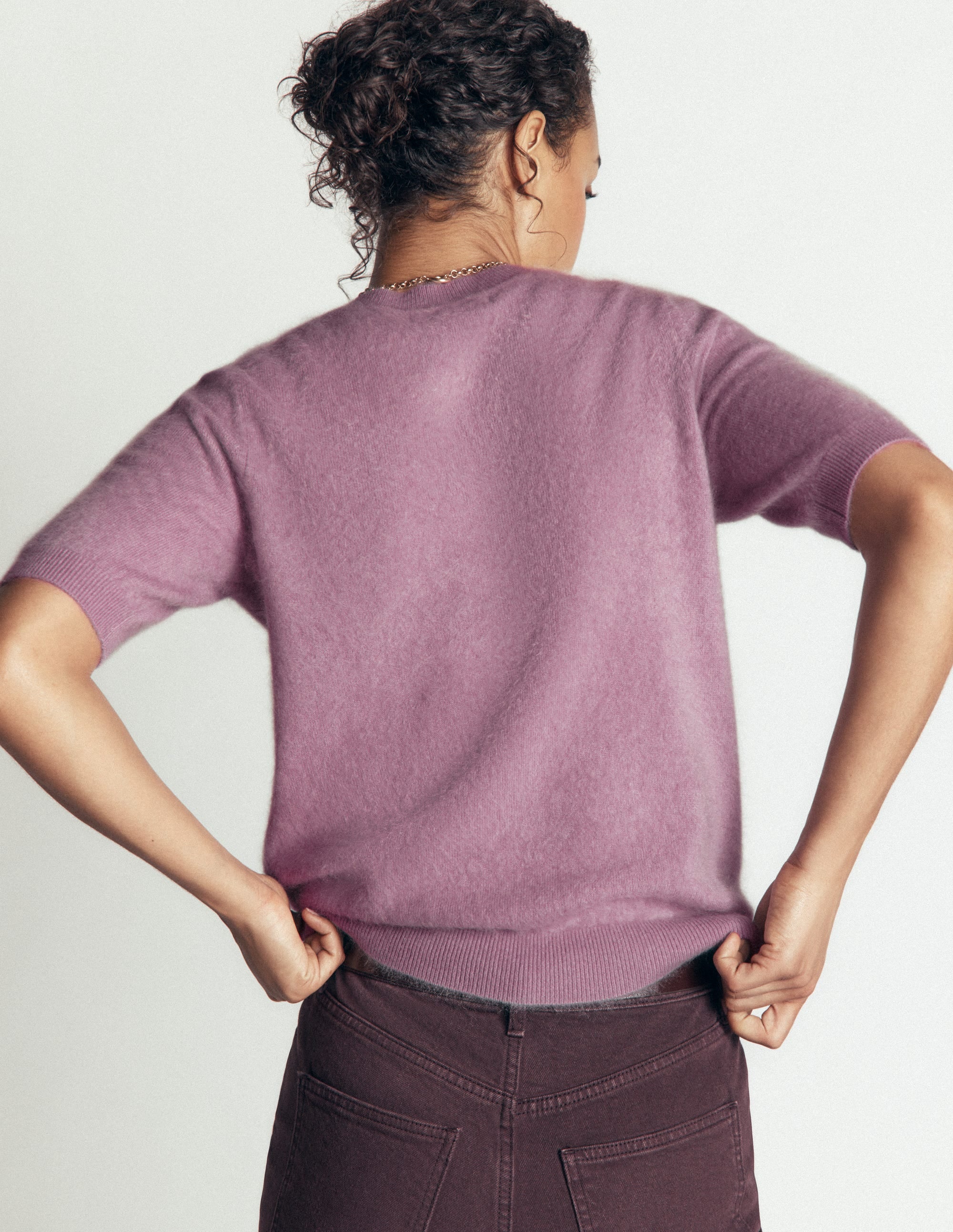 Kat Brushed Cashmere T-shirt-Soft Lavendar - Image 3