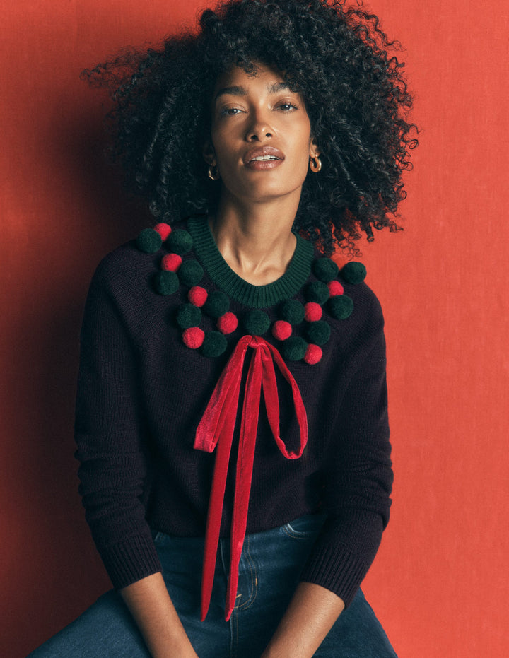 Mae Novelty Sweater-Navy Wreath