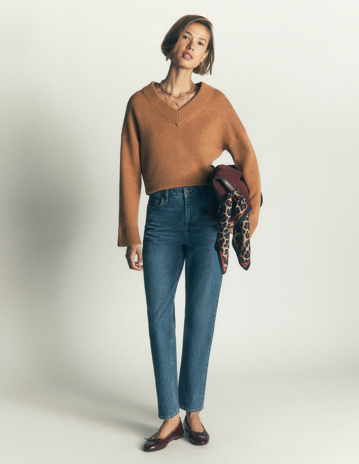 Marta Merino V Neck Jumper-Camel, Navy Colour Block - Image 4