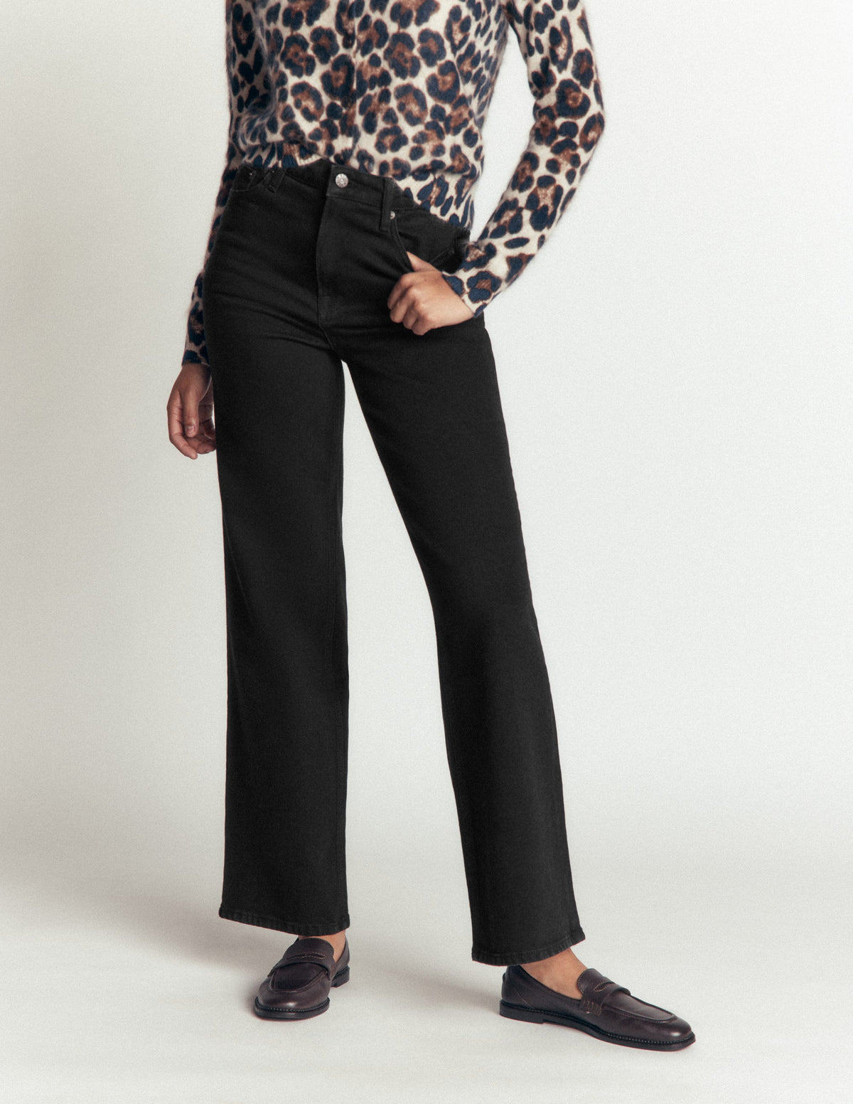 High Rise Column Leg Jeans-Black - Image 5