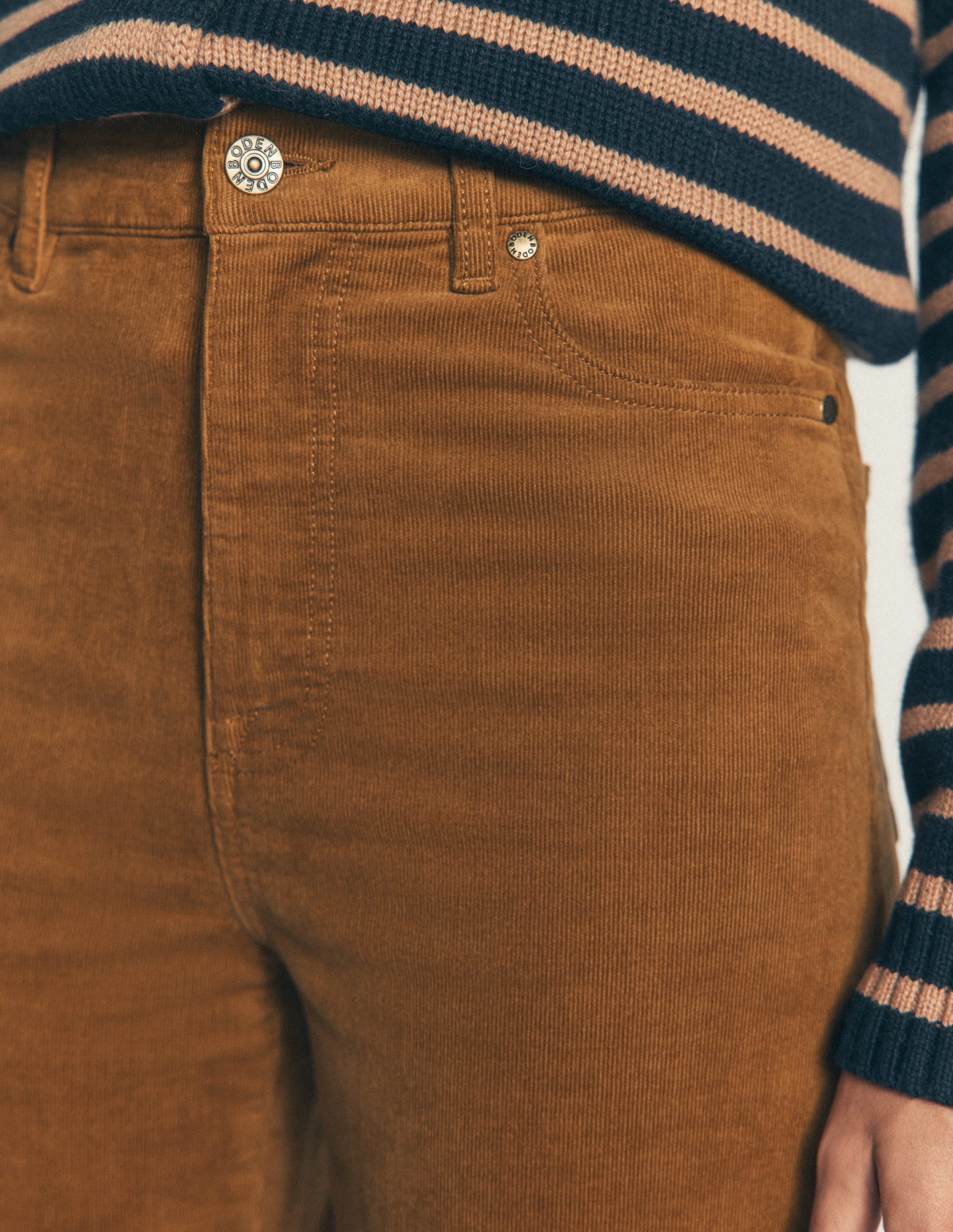5-Pocket Cord Column Jeans-Rubber - Image 2