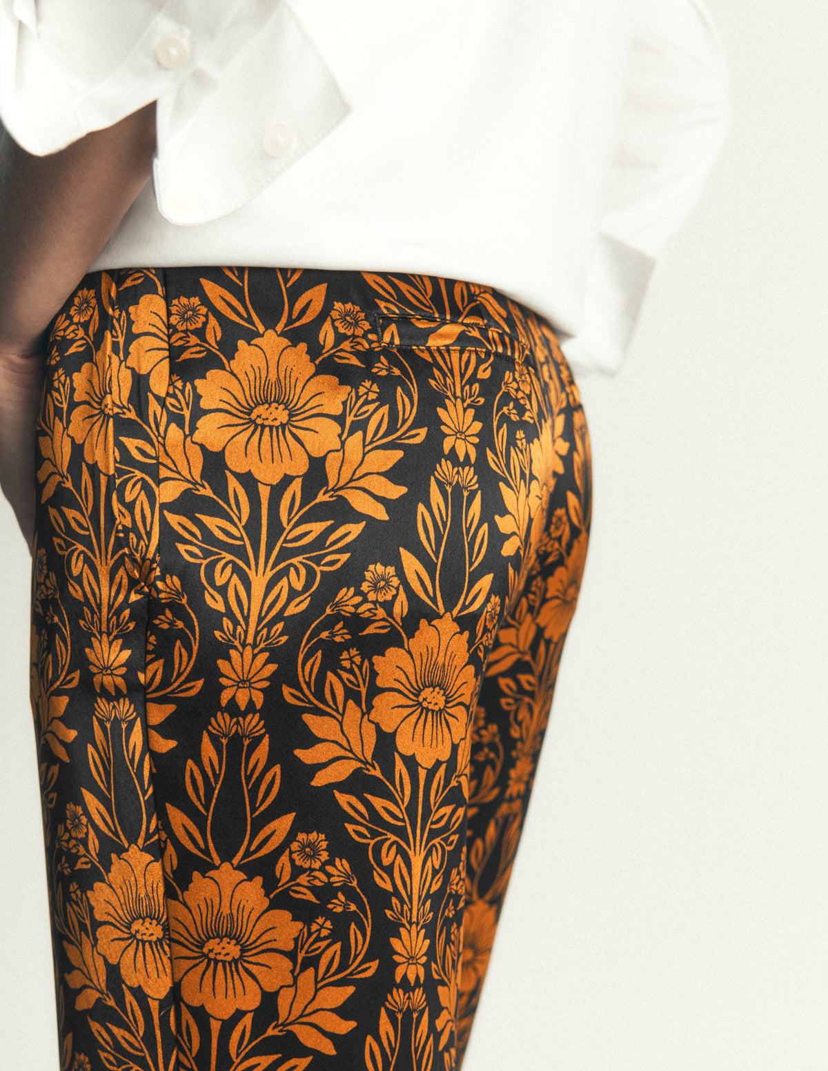 Feather Trim Pants-Flourishing Sprig-5