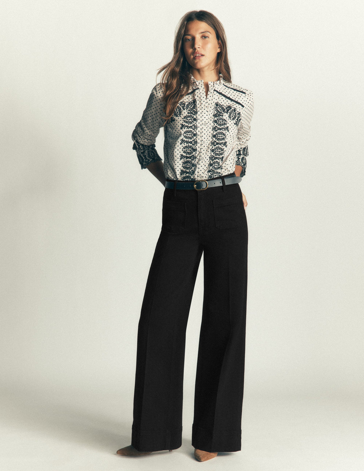 Patch Pocket Flare Jeans-Black - Image 1