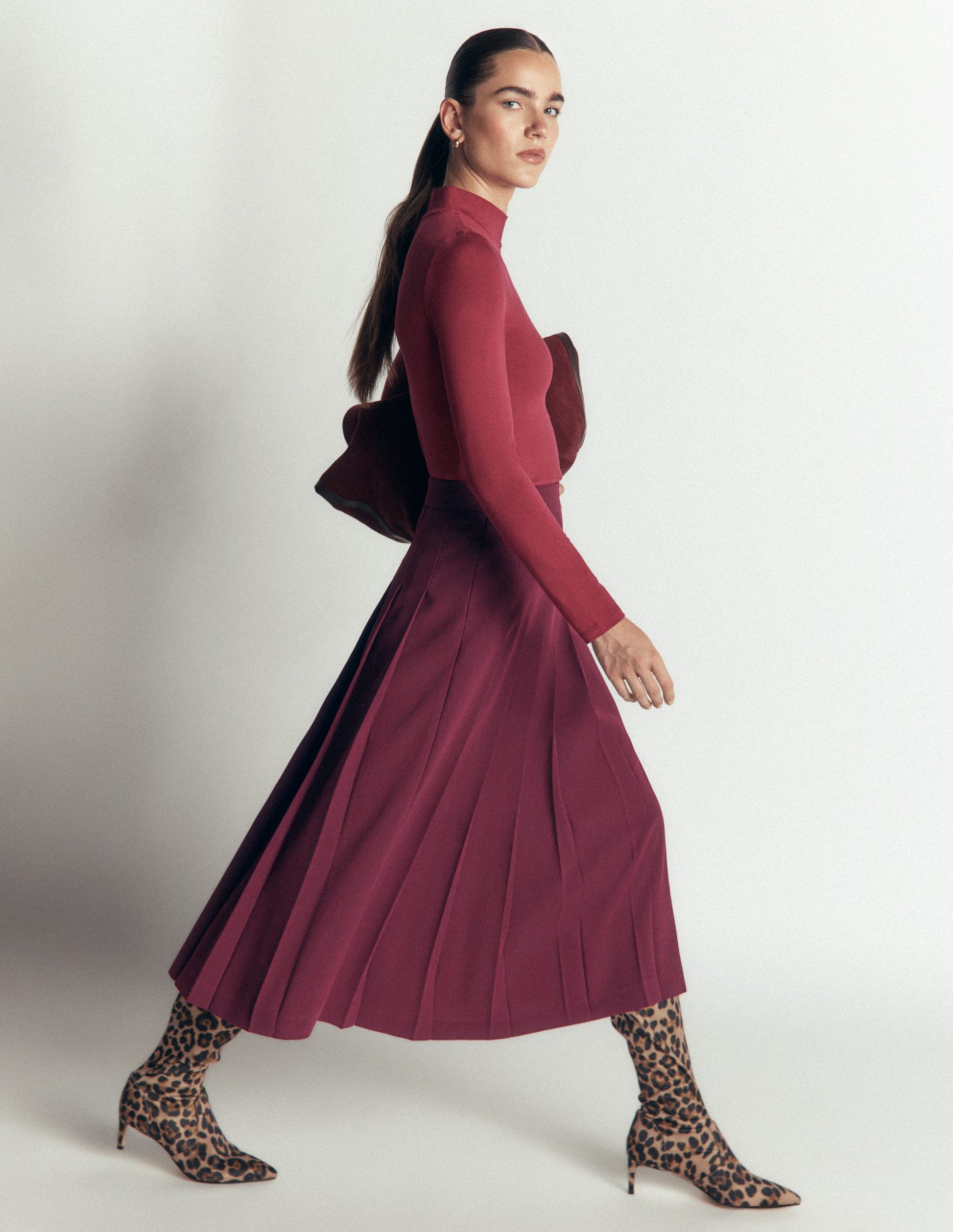 Pleat Side Split Midi Skirt-Dark Cherry-4