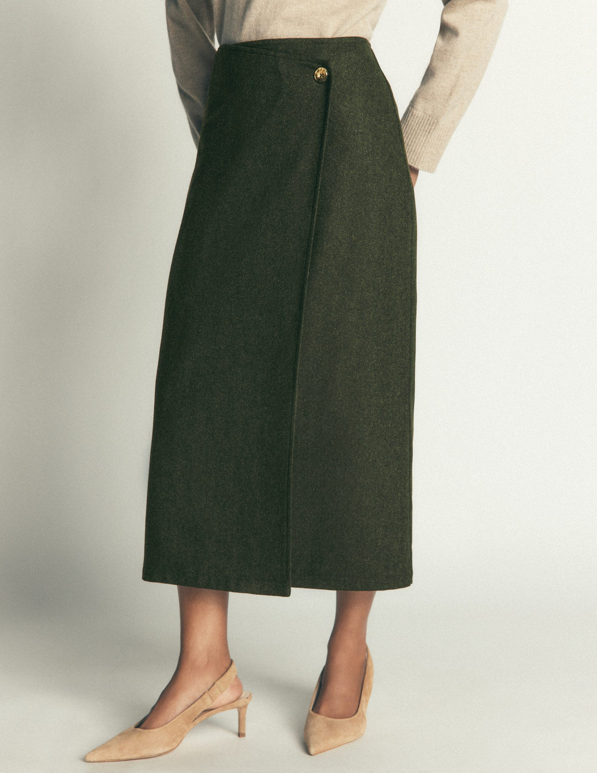 Column Wrap Skirt-Hunter Green Herringbone - Image 4