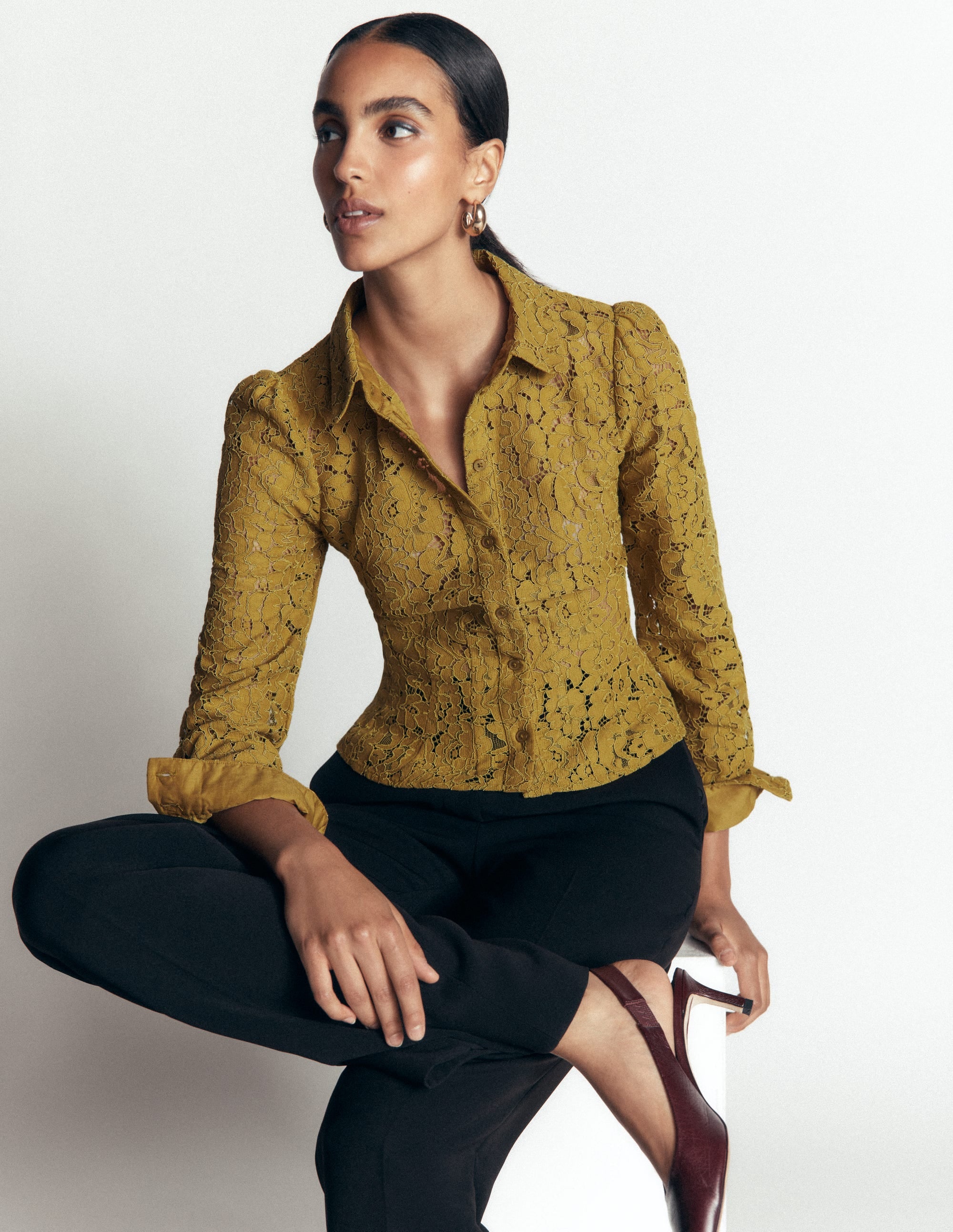 Julia Darted Lace Shirt-Olive - Image 5
