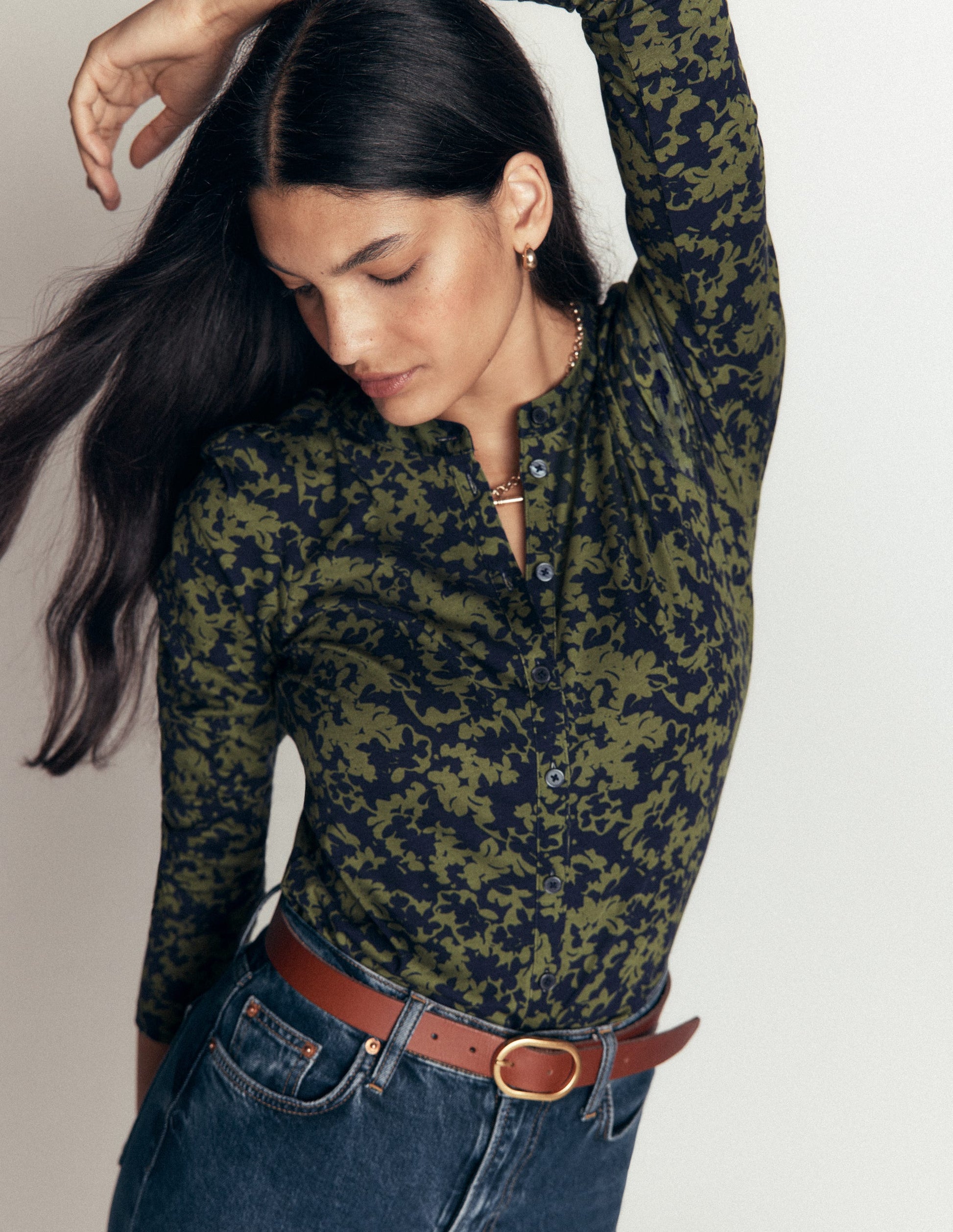 Supersoft Puff Sleeve Shirt-Sprayed leaf-1
