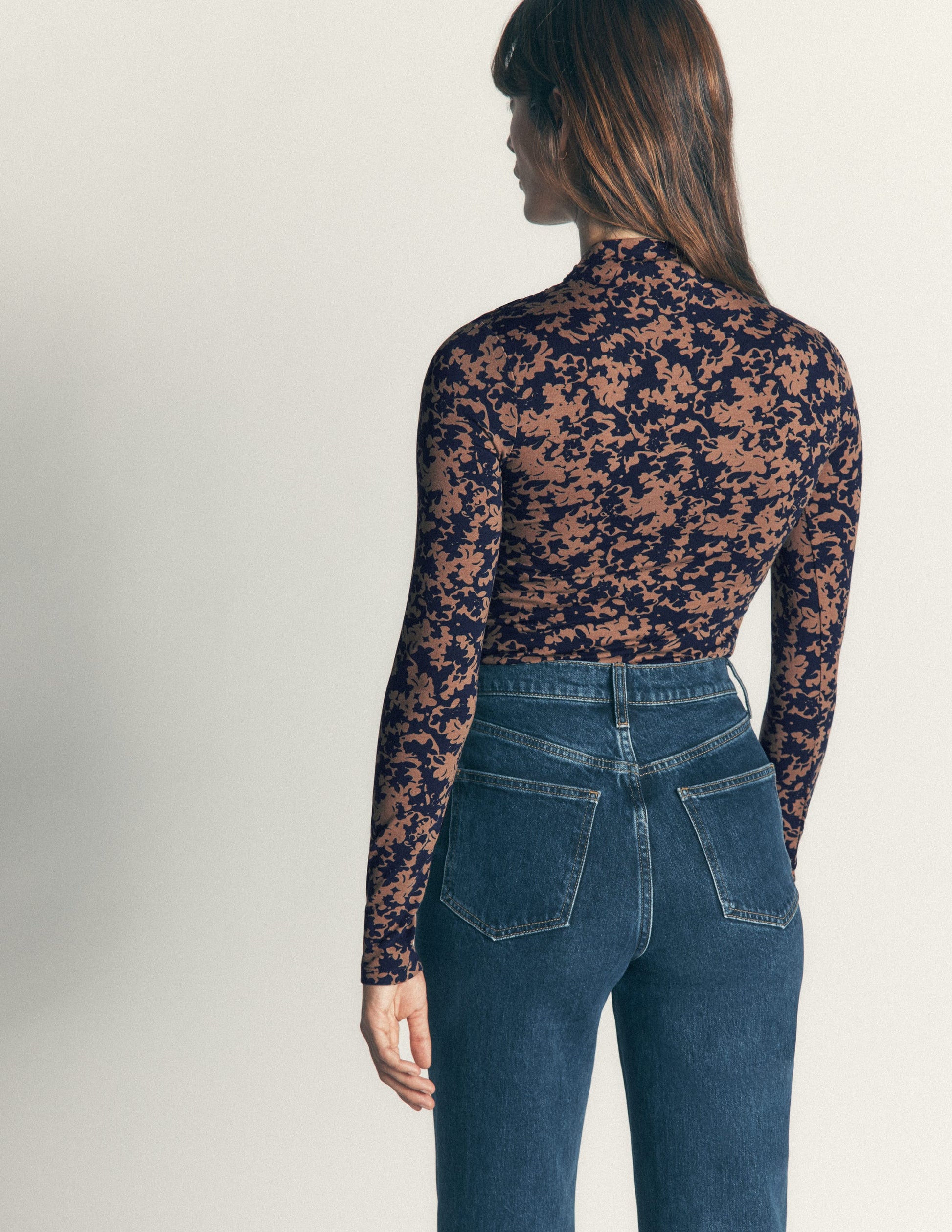 Ruched Neck Long Sleeve-Cappuccino, Sprayed Leaf-3