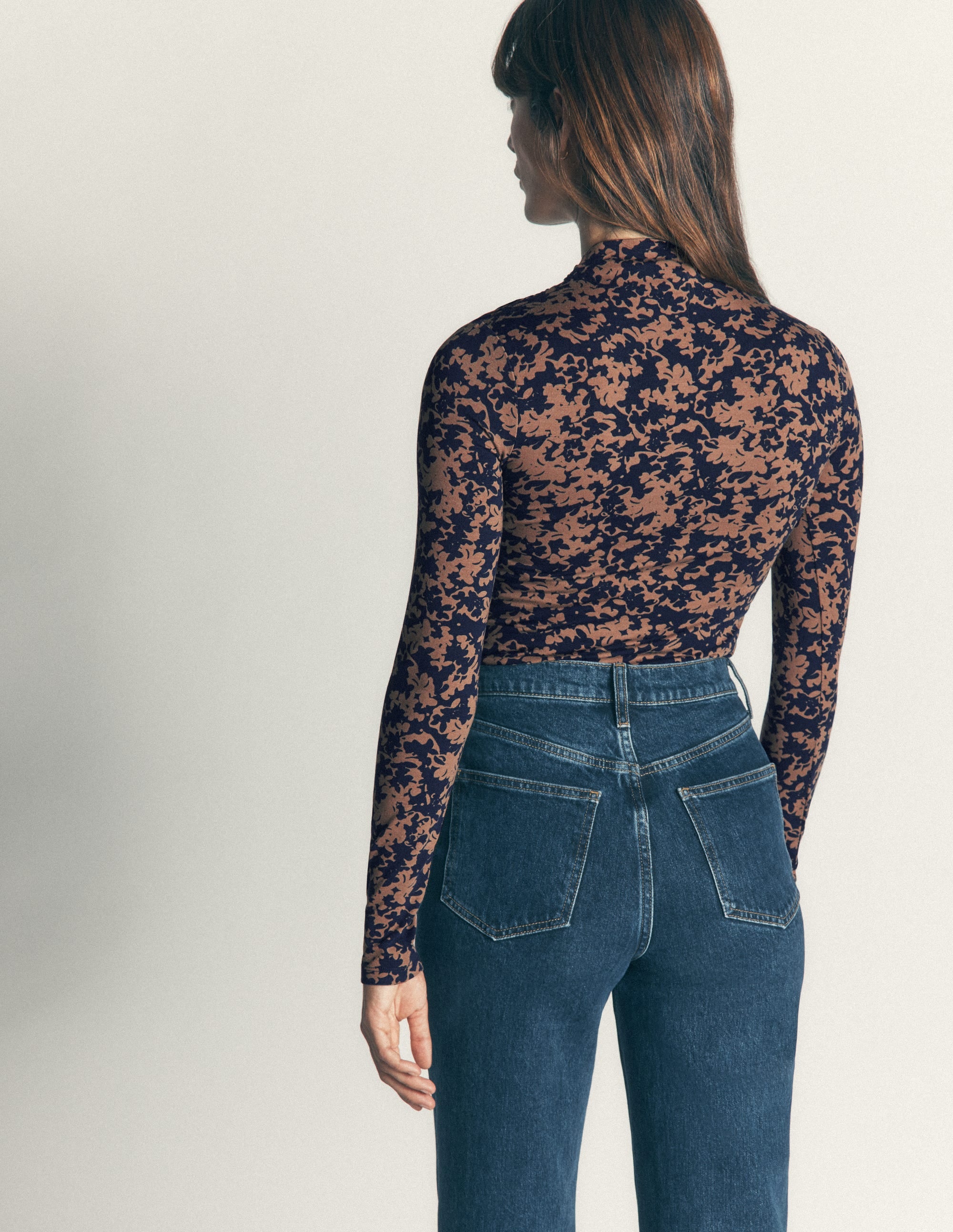Ruched Neck Long Sleeve-Cappuccino, Sprayed Leaf - Image 3