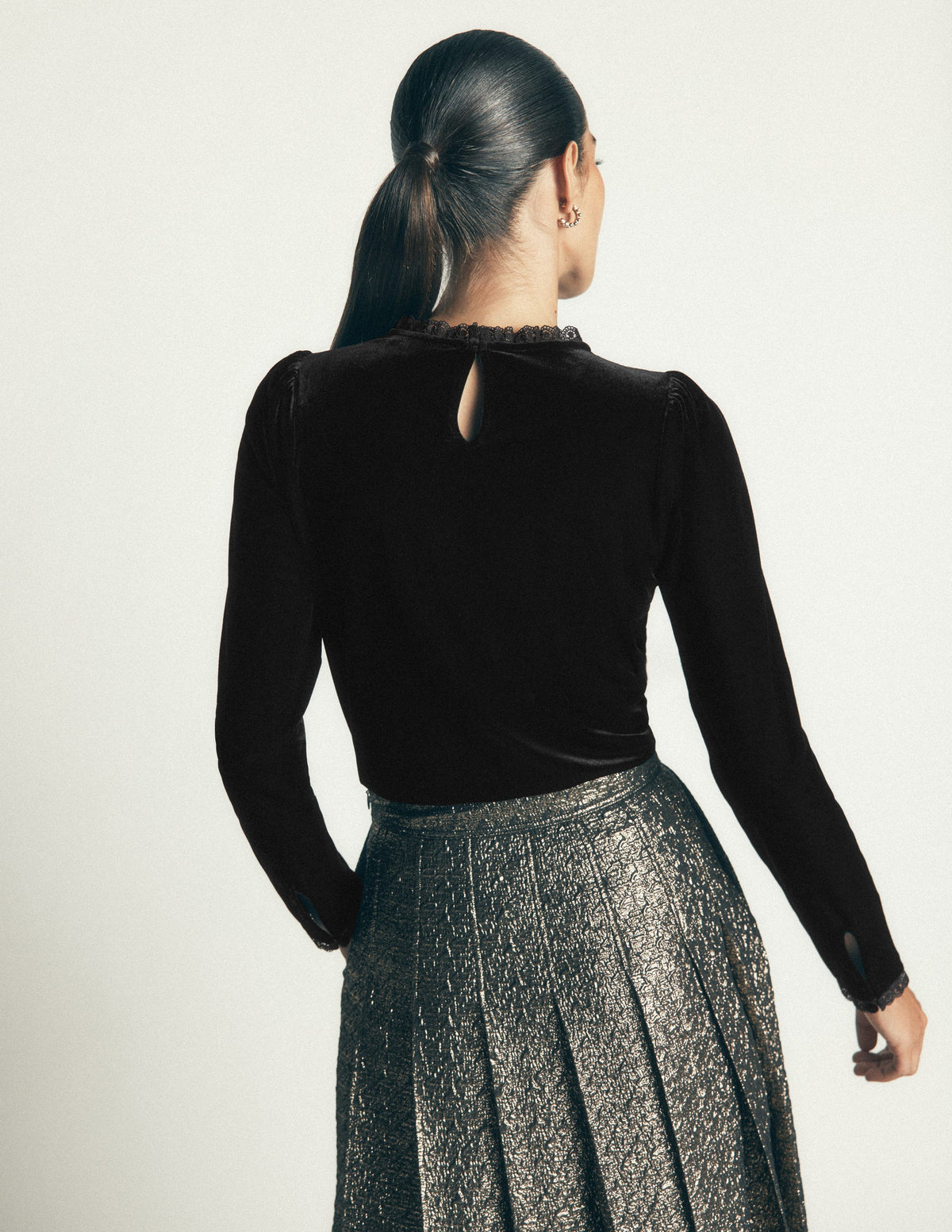 Lace Trim Velvet Top-Black - Image 3