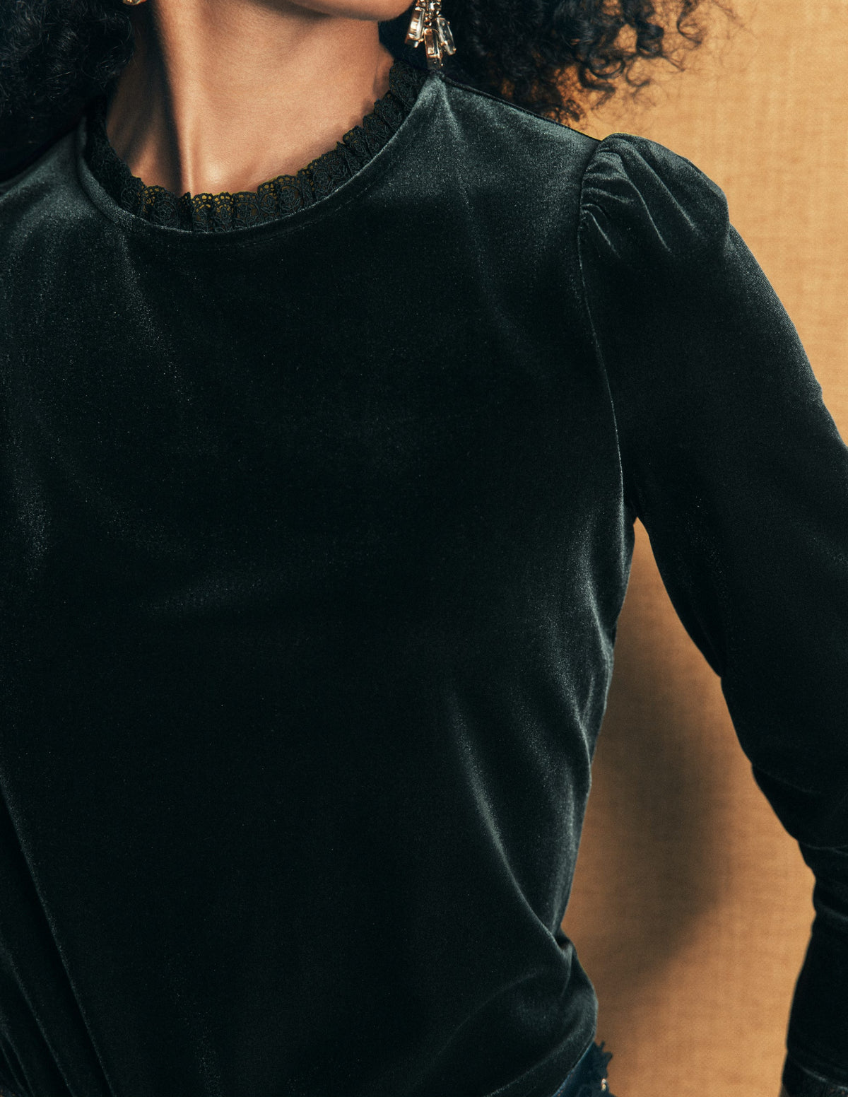 Lace Trim Velvet Top-Midnight Emerald - Image 2