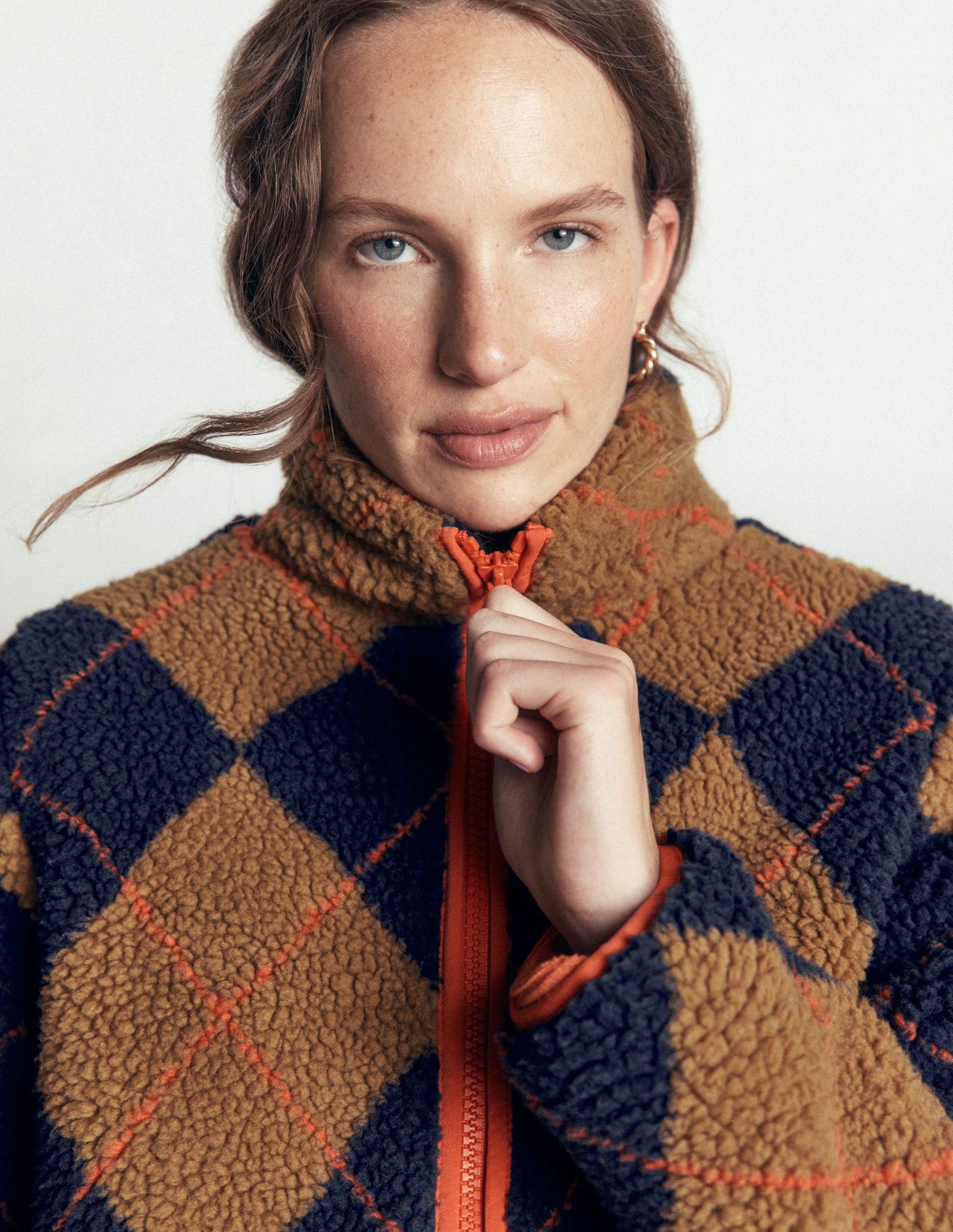 Alnwick Borg Jacket-Camel, Navy & Orange Argyle-4