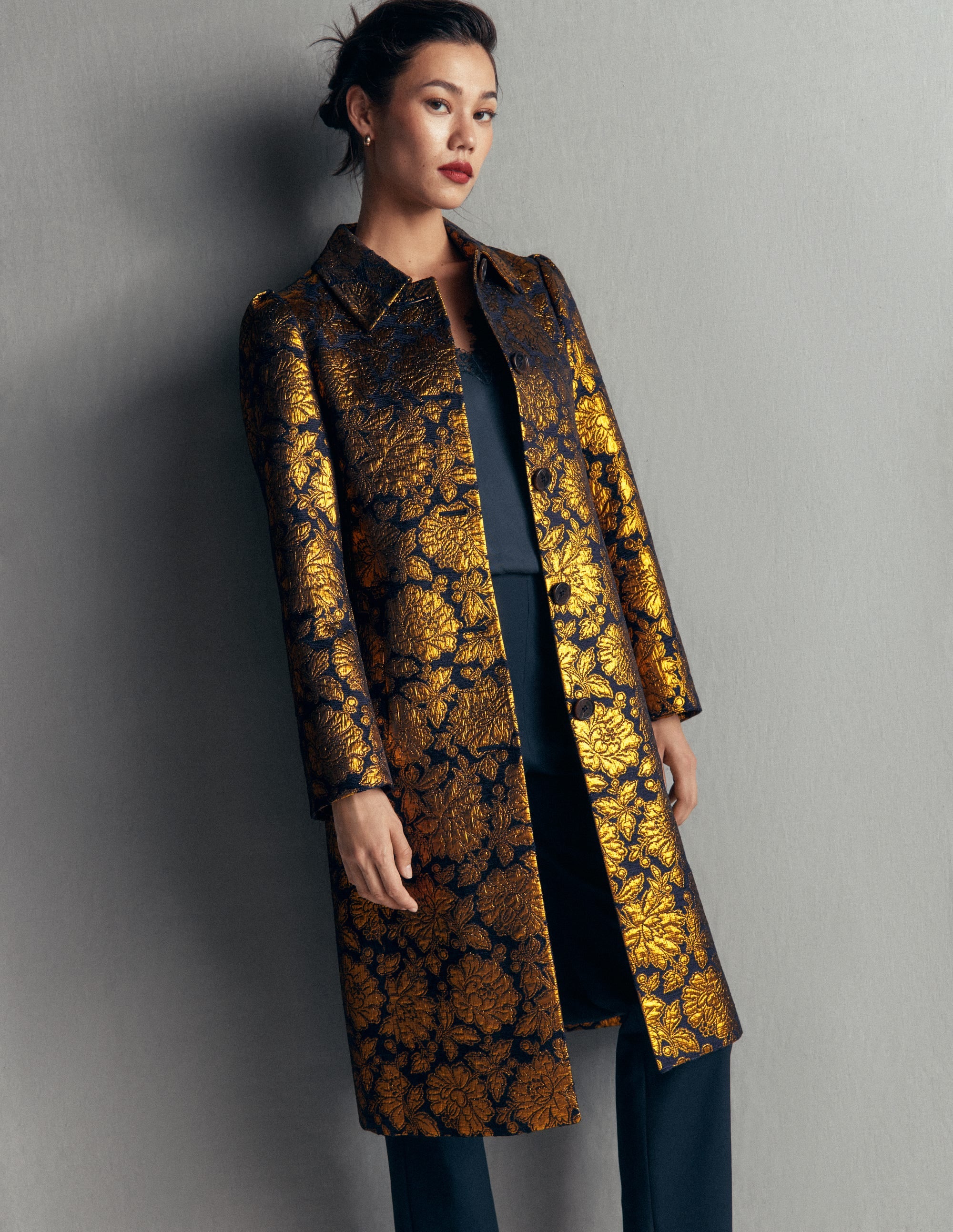 Aylesford Jacquard Coat-Gold Floral Jacquard - Image 2