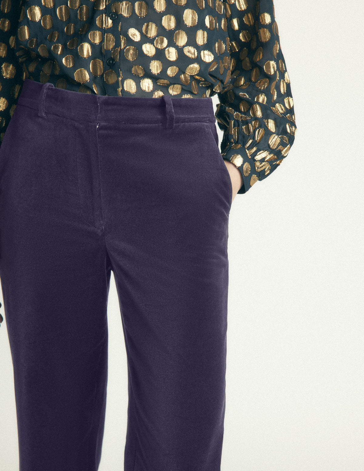 Fitzrovia Velvet Pants-Navy - Image 2
